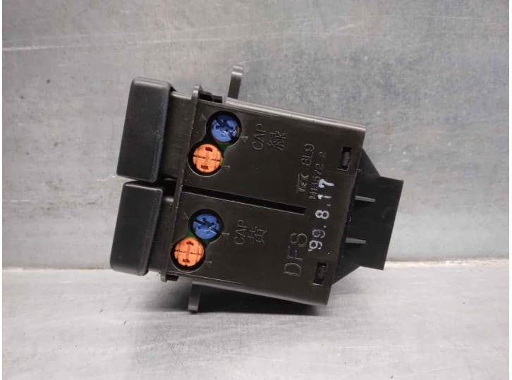 Recambio de interruptor para rover 600 i (rh) 620 si referencia OEM IAM M135722 2