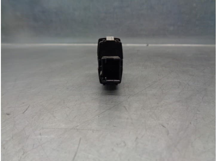 Recambio de warning para bmw 3 (f30, f80) 320 d referencia OEM IAM 61319231786 2