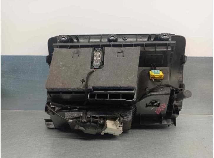 Recambio de guantera para audi q7 (4lb) 3.0 tdi quattro referencia OEM IAM 4L0857035D 2
