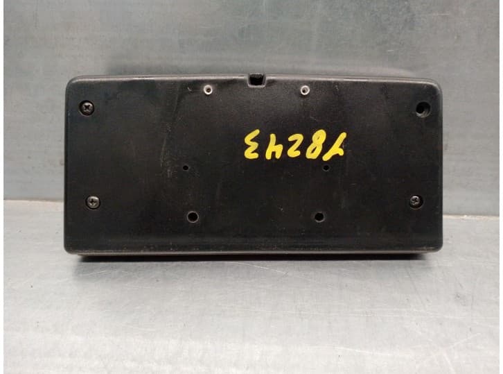 Recambio de luz central de freno para renault fuego 2.0 referencia OEM IAM KS331488 3