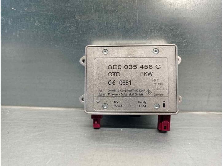 Recambio de antena para audi q7 (4lb) 3.0 tdi quattro referencia OEM IAM 8E0035456C