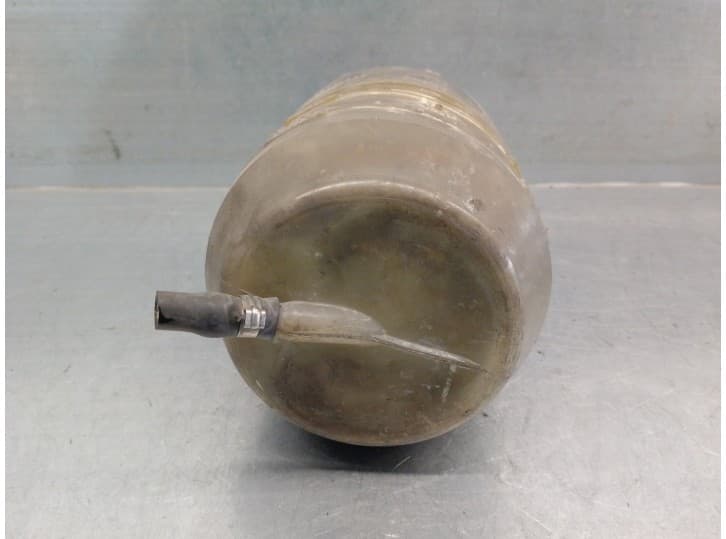 Recambio de deposito expansion para renault fuego 2.0 referencia OEM IAM 7700584056 2