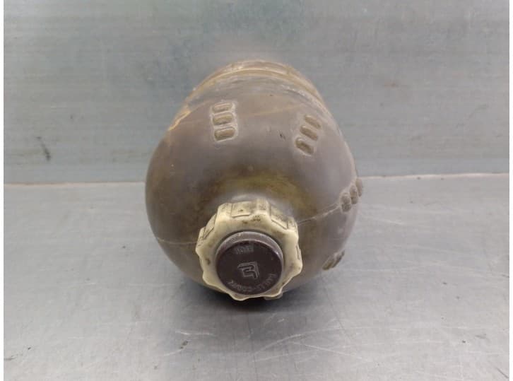 Recambio de deposito expansion para renault fuego 2.0 referencia OEM IAM 7700584056 4