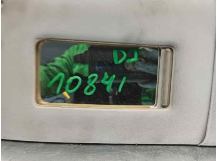 Recambio de parasol izquierdo para bmw 7 (e38) 725 tds referencia OEM IAM 3