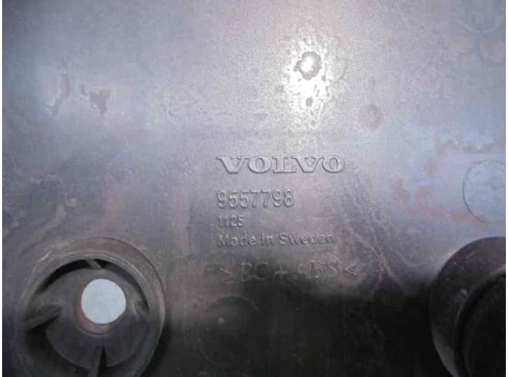 Recambio de molduras traseras para volvo s70 (874) 2.4 referencia OEM IAM 9557798 3
