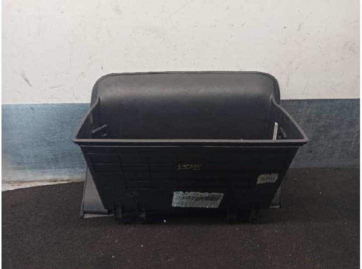 Recambio de guantera para hyundai i10 i (pa) 1.1 referencia OEM IAM 0X84511000 2