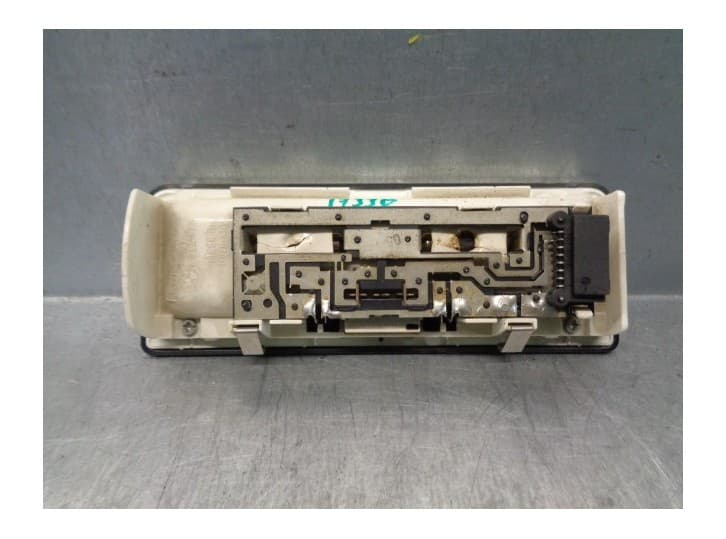 Recambio de luz interior para bmw 3 compact (e46) 320 td referencia OEM IAM 63318364928 2
