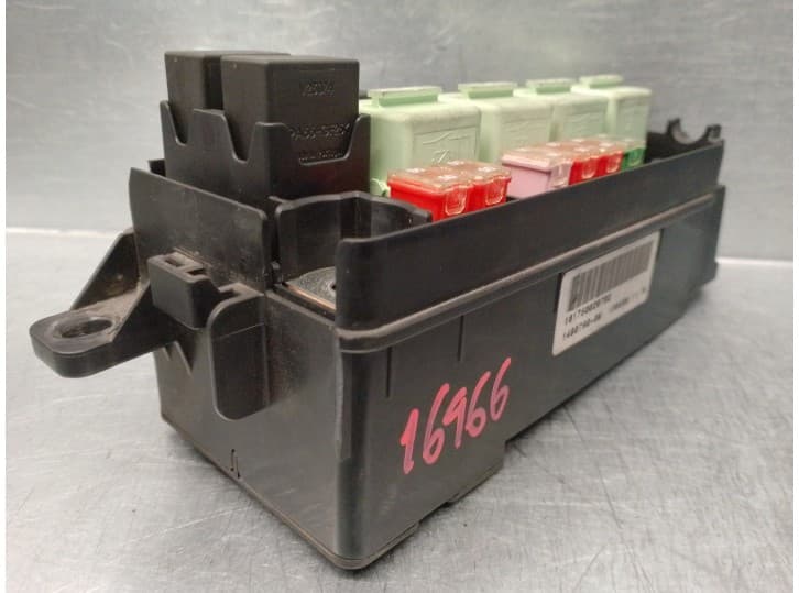 Recambio de caja reles / fusibles para mini mini (r50, r53) one referencia OEM IAM 1480790 3