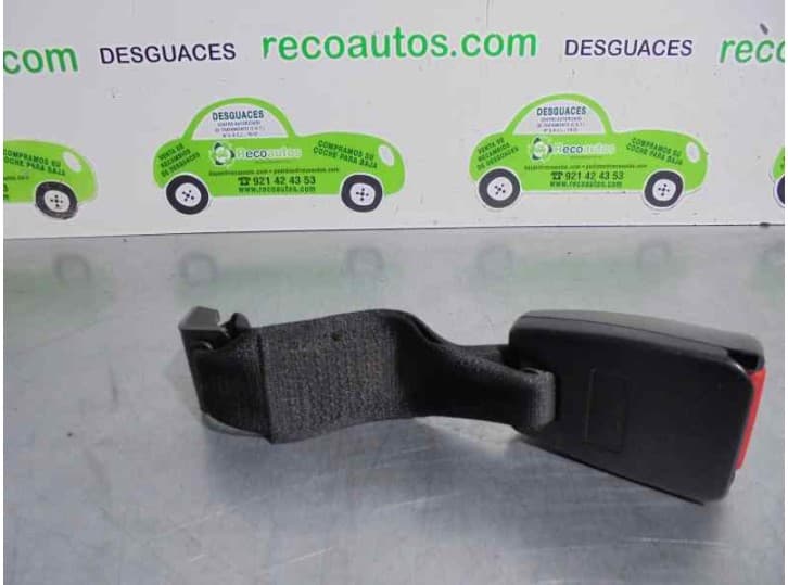 Recambio de enganche cinturon trasero derecho para mg zr 105 referencia OEM IAM