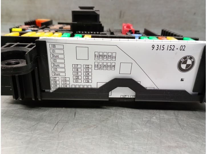 Recambio de caja reles / fusibles para bmw x4 (f26) xdrive 20 d referencia OEM IAM 9315152 3