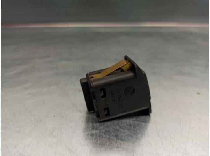 Recambio de mando para bmw 7 (e38) 725 tds referencia OEM IAM 61318352256 4