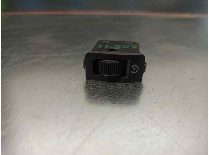 Recambio de mando para bmw 7 (e38) 725 tds referencia OEM IAM 61318352216 6