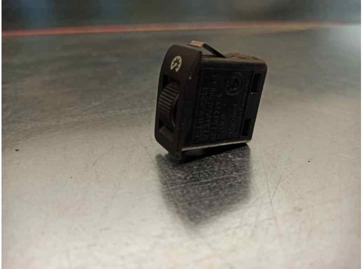 Recambio de mando para bmw 7 (e38) 725 tds referencia OEM IAM 61318352216 10
