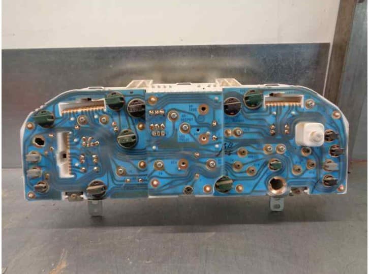 Recambio de cuadro instrumentos para mazda mx-3 (ec) 1.6 i referencia OEM IAM EB60A 3