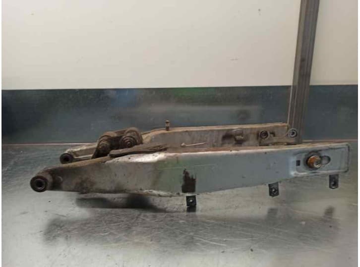 Recambio de carroceria para bmw f 650 f 650 referencia OEM IAM   VASCULANTE 3