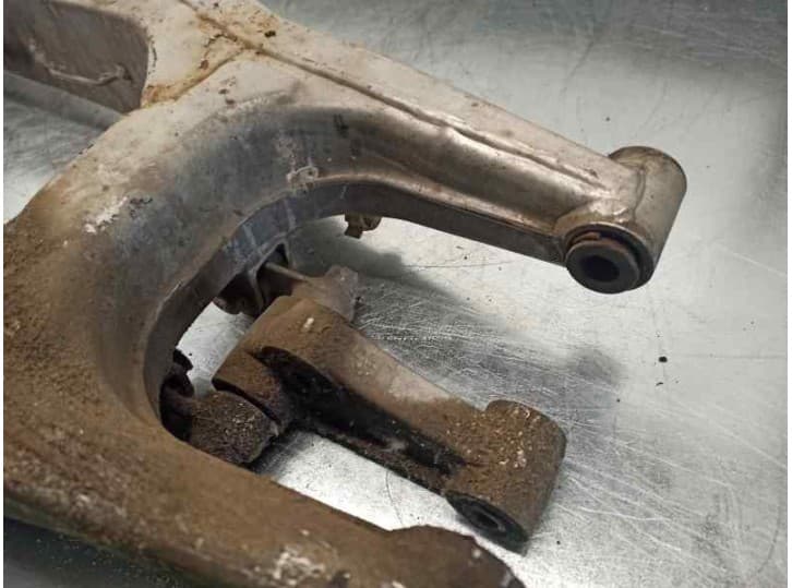 Recambio de carroceria para bmw f 650 f 650 referencia OEM IAM   VASCULANTE 6