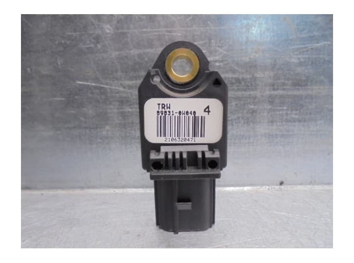 Recambio de sensor impacto para lexus is ii (_e2_) 220d (ale20) referencia OEM IAM 898310W040