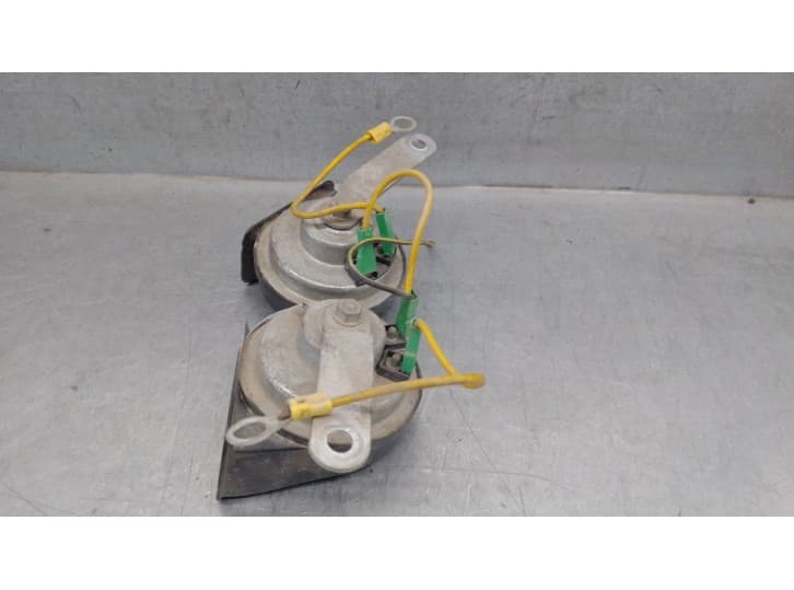 Recambio de claxon para seat ibiza i (21a) 0.9 referencia OEM IAM 146A000 3