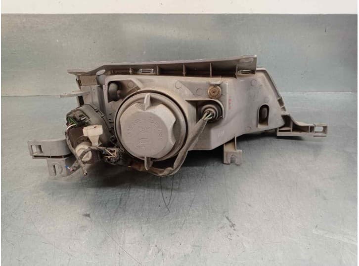 Recambio de faro izquierdo para daewoo nexia 1.5 (08, 68) referencia OEM IAM   5 PUERTAS 2