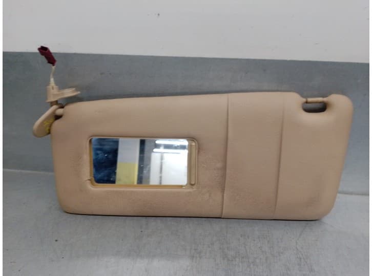 Recambio de parasol izquierdo para bmw 5 (e39) 530 i referencia OEM IAM 51168237625