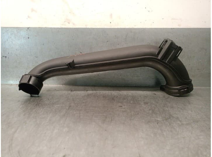 Recambio de tubo para seat leon st (5f8) 1.4 tgi referencia OEM IAM 04E145673 04E145673 2