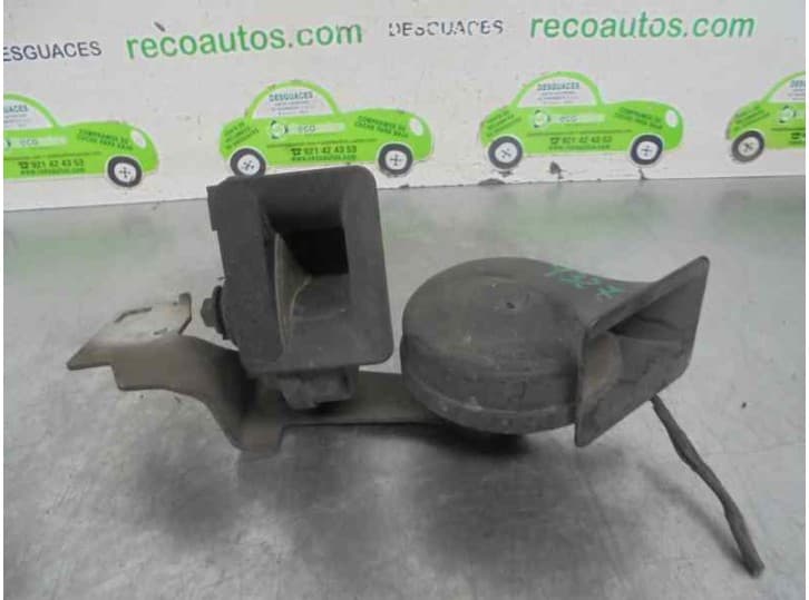 Recambio de claxon para bmw 5 (e60) 525 d referencia OEM IAM 6935709 3