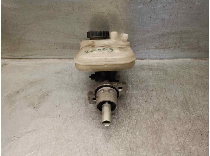 Recambio de bomba freno para citroën xsara (n1) 2.0 hdi 90 referencia OEM IAM 4601F9 3
