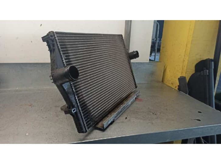 Recambio de intercooler para saab 9-5 (ys3e) 2.0 t referencia OEM IAM 9161207A 2