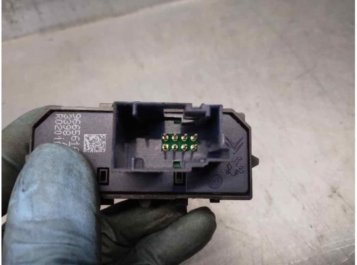 Recambio de mando para peugeot 5008 (0u_, 0e_) 2.0 hdi referencia OEM IAM 96656165XT 3