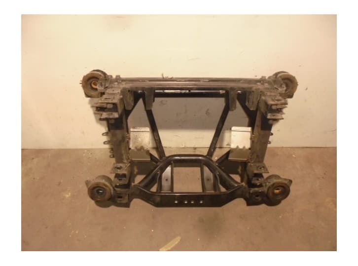 Recambio de puente trasero para maserati quattroporte referencia OEM IAM  SOLO PUENTE