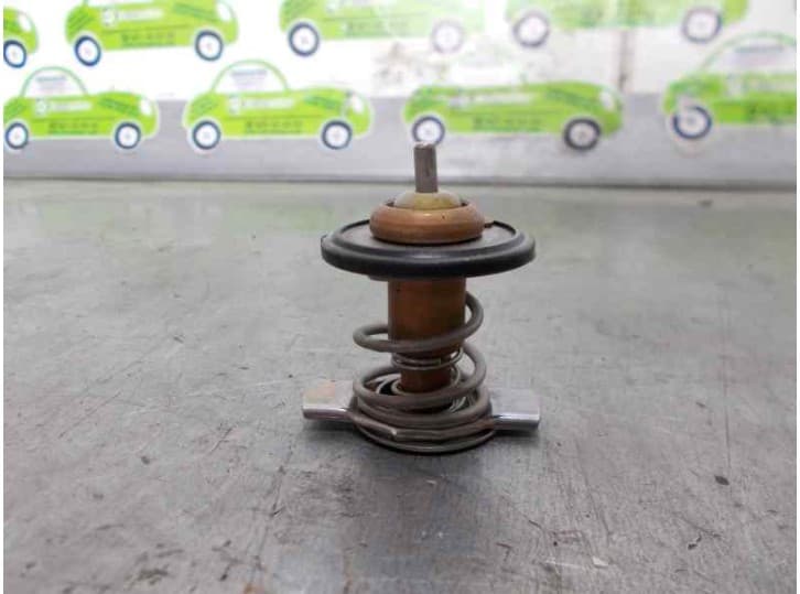 Recambio de termostato para bmw 1 (e87) 120 d referencia OEM IAM 7790743 4