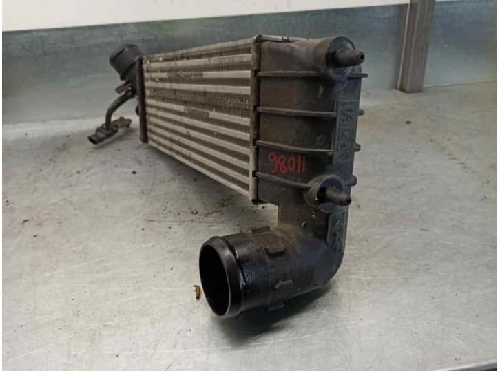 Recambio de intercooler para peugeot 807 (eb_) 2.2 hdi referencia OEM IAM  817650 VALEO 3