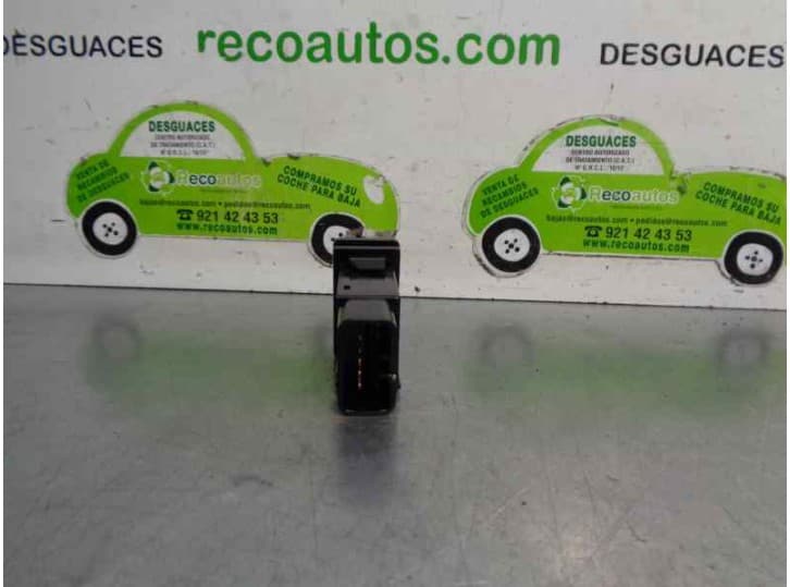 Recambio de warning para toyota avensis (_t25_) 2.0 d-4d (cdt250_) referencia OEM IAM 157963 2