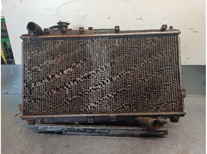 Recambio de radiador agua para kia shuma ii (fb) 1.6 referencia OEM IAM 0K2A11520X