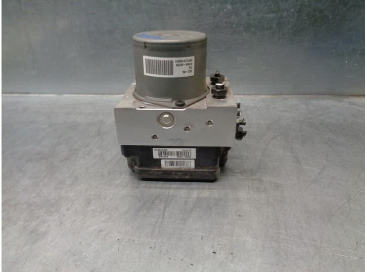 Recambio de abs para hyundai i30 (gd) 1.4 crdi referencia OEM IAM 6158945200 A658920500 2