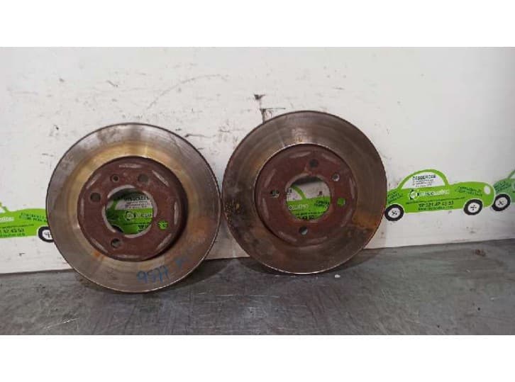Recambio de disco freno delantero para volkswagen vento (1h2) 1.6 referencia OEM IAM