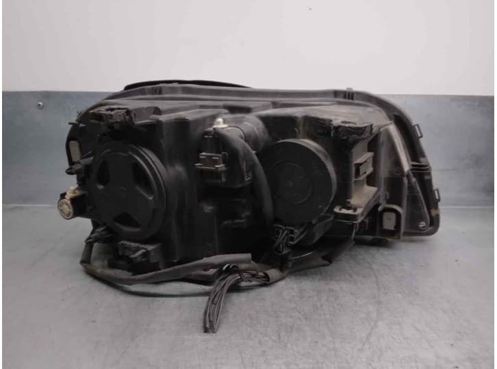 Recambio de faro izquierdo para volvo xc90 i (275) d5 awd referencia OEM IAM 31111186 2