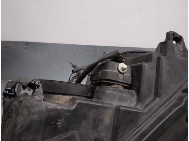 Recambio de faro izquierdo para volvo xc90 i (275) d5 awd referencia OEM IAM 31111186 5