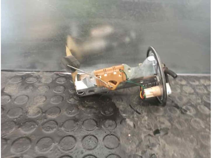 Recambio de aforador para ford ka (rb_) 1.3 i referencia OEM IAM D96FPAB 2