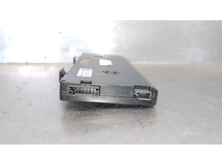 Recambio de antena para bmw x3 (f25) xdrive 20 d referencia OEM IAM 9276064 65209276065 4