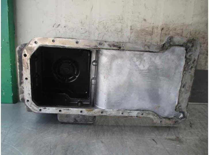 Recambio de carter para jeep cherokee (xj) 2.5 td 4x4 referencia OEM IAM 90862050F 2