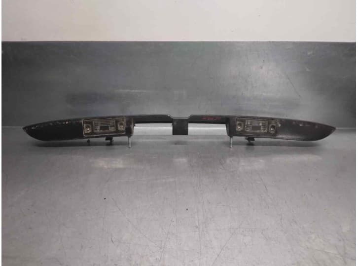 Recambio de maneta exterior porton para audi a3 (8l1) 1.8 referencia OEM IAM 8D9827574 2