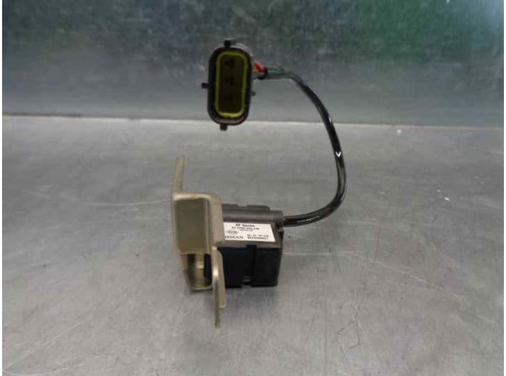 Recambio de sensor para infiniti fx 50 awd referencia OEM IAM 9570930021 2