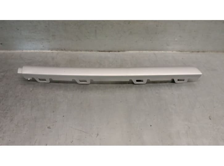 Recambio de moldura para ford kuga i 2.0 tdci referencia OEM IAM 8V418C436AA 3