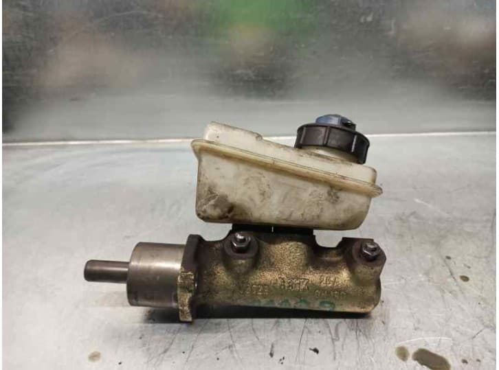Recambio de bomba freno para lancia y (840_) 1.2 (840aa, 840af1a) referencia OEM IAM 71738446