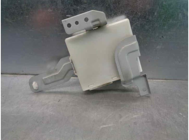 Recambio de modulo electronico para infiniti fx 50 awd referencia OEM IAM 988001BA0A 2