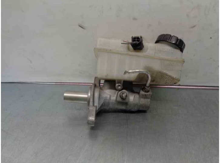 Recambio de bomba freno para dacia duster (hs_) 1.2 tce 125 referencia OEM IAM 460915125R