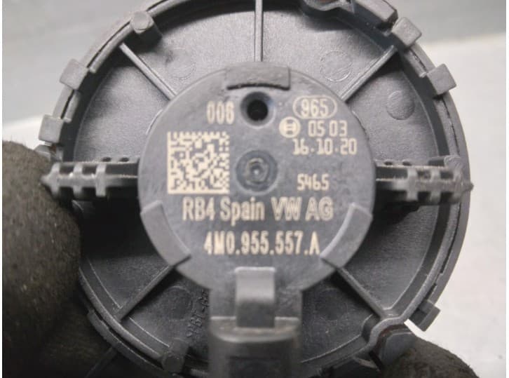 Recambio de sensor impacto para skoda kamiq (nw4) 1.5 tsi referencia OEM IAM 4M0955557A 4