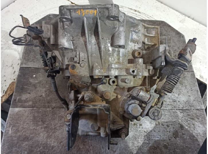 Recambio de caja cambios para mazda 6 sedán (gg) 2.0 di (gg14) referencia OEM IAM GD2 3A1 5
