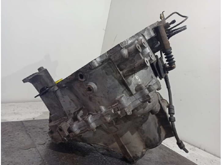 Recambio de caja cambios para mazda 6 sedán (gg) 2.0 di (gg14) referencia OEM IAM GD2 3A1 6